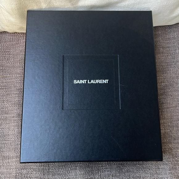 Saint Lauren- CHELSEA BOOTIES WITH A POINTED TOE - Picture 4 of 14